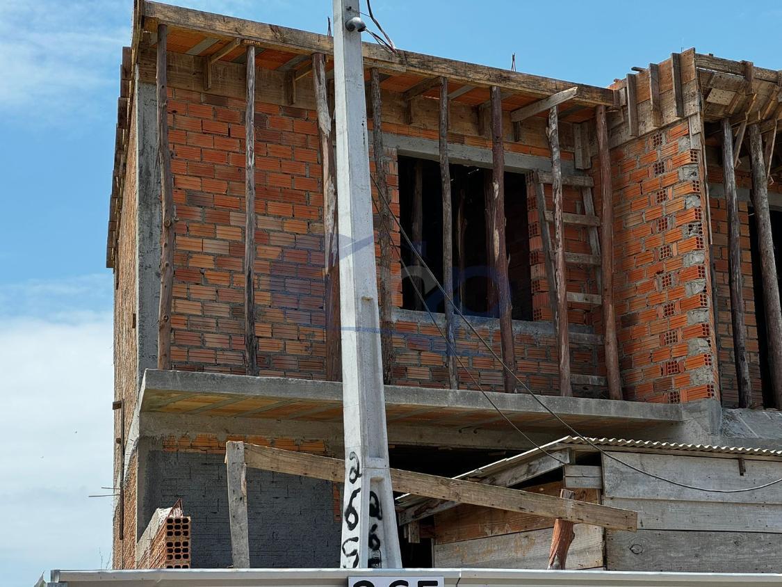 Sobrado à venda com 2 quartos, 101m² - Foto 14