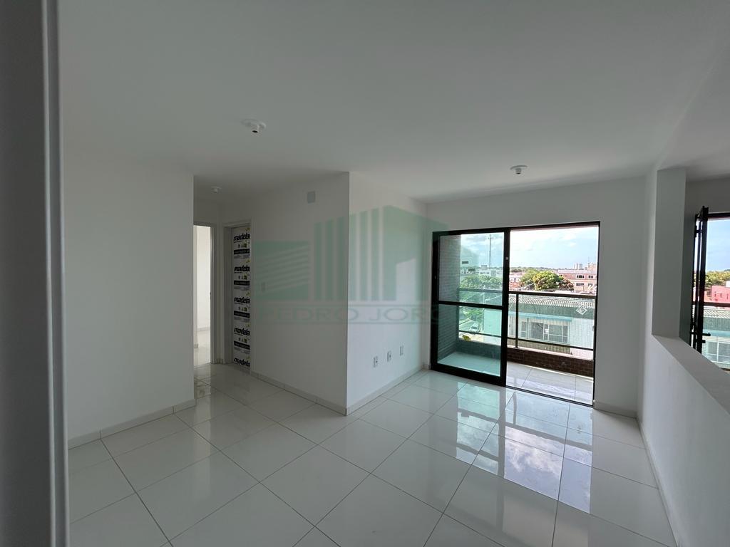 Apartamento à venda com 2 quartos, 53m² - Foto 2