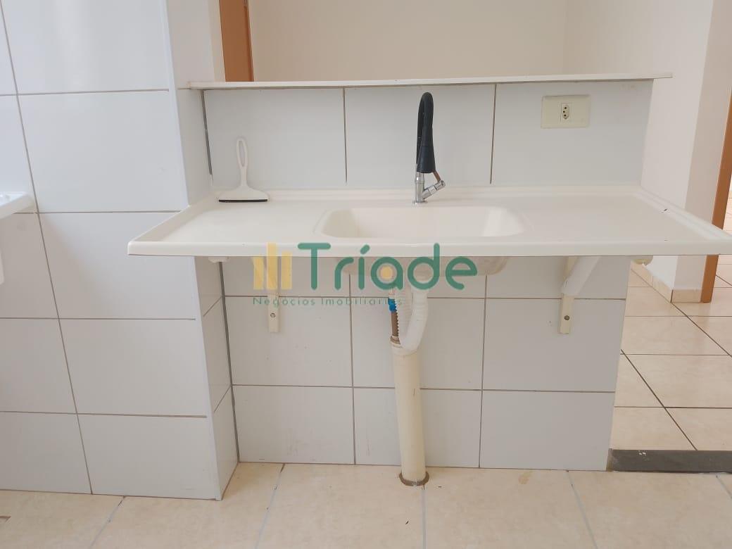 Apartamento para alugar com 2 quartos, 48m² - Foto 4
