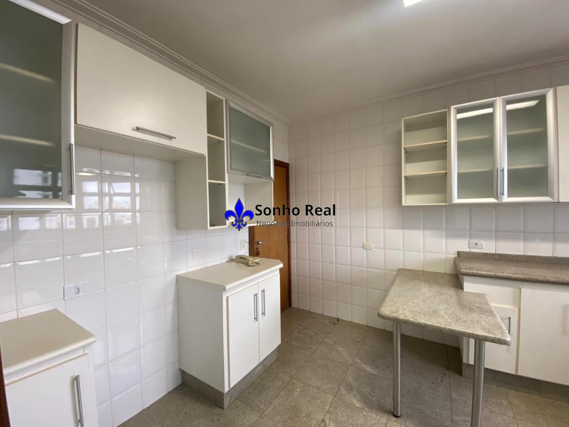 Apartamento à venda com 3 quartos, 145m² - Foto 16