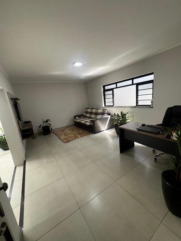 Casa à venda com 3 quartos, 160m² - Foto 4