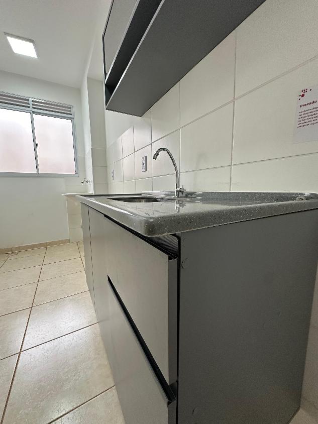 Apartamento à venda com 2 quartos, 41m² - Foto 2