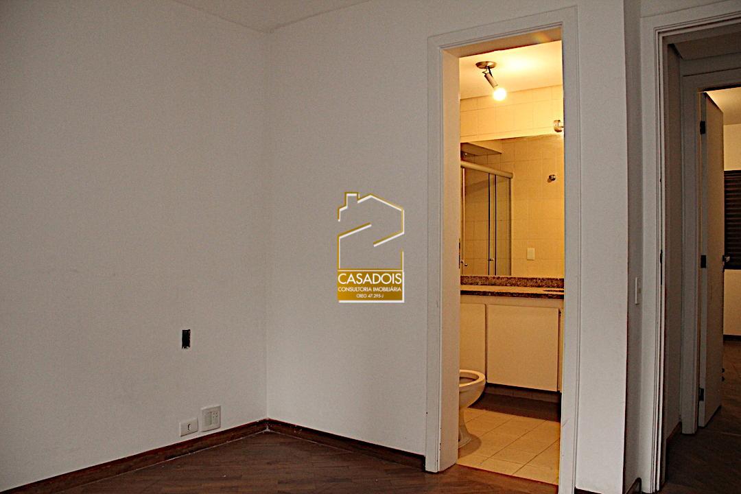 Apartamento à venda com 4 quartos, 141m² - Foto 34