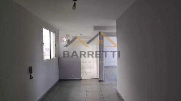 Apartamento à venda com 2 quartos, 45m² - Foto 1