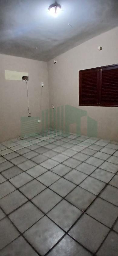 Casa à venda com 3 quartos, 360m² - Foto 11