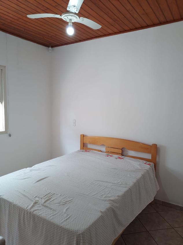 Casa à venda com 2 quartos, 120m² - Foto 10