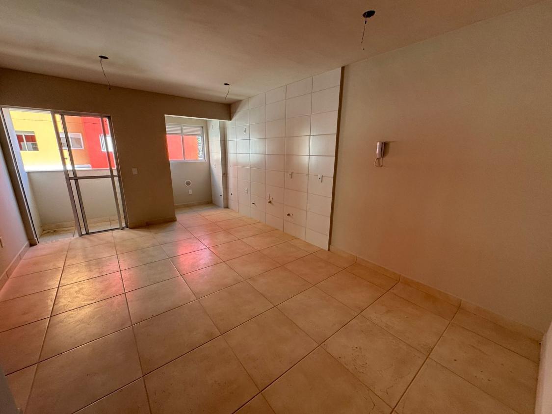 Apartamento à venda com 2 quartos, 62m² - Foto 7