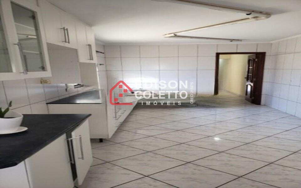 Casa à venda com 3 quartos, 225m² - Foto 27