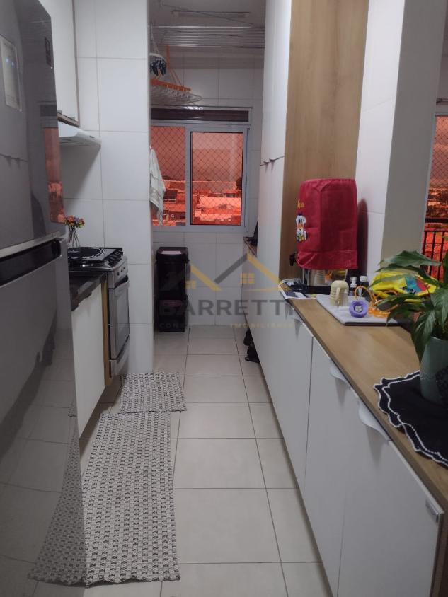 Apartamento à venda com 2 quartos, 57m² - Foto 8