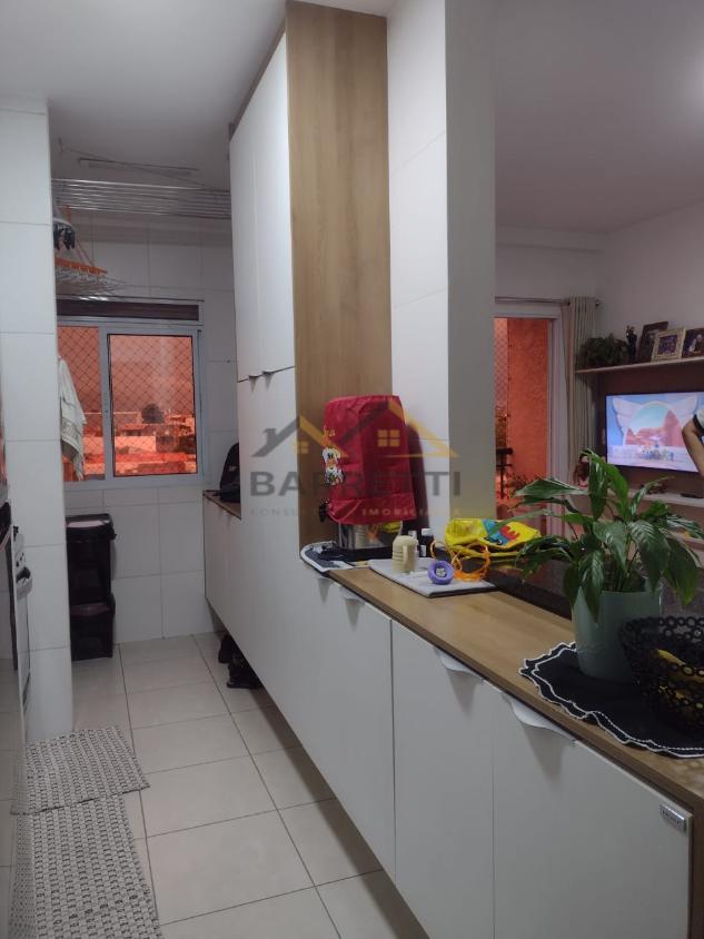 Apartamento à venda com 2 quartos, 57m² - Foto 7