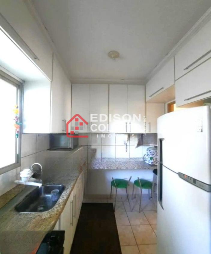 Apartamento à venda com 2 quartos, 98m² - Foto 9