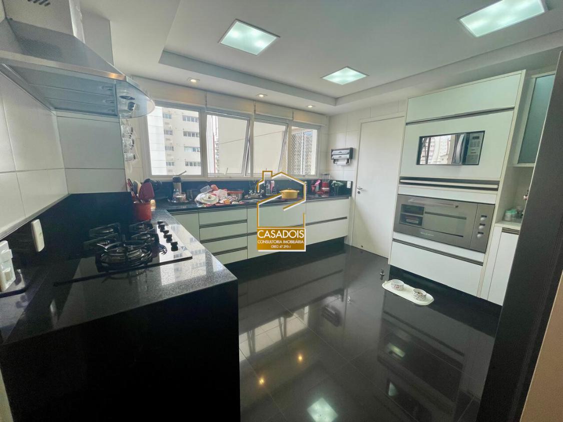 Apartamento à venda e aluguel com 4 quartos, 380m² - Foto 17