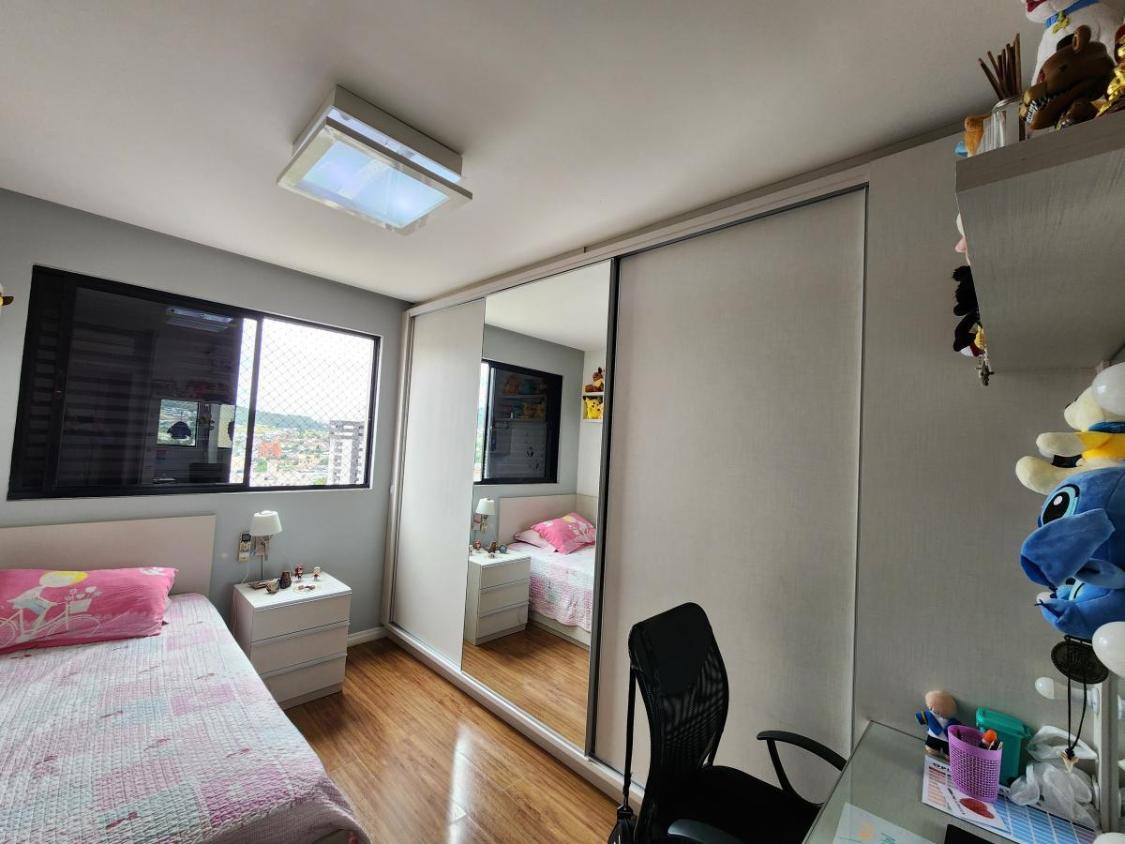 Apartamento à venda com 3 quartos, 165m² - Foto 8