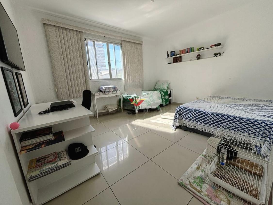 Apartamento à venda com 2 quartos, 70m² - Foto 12