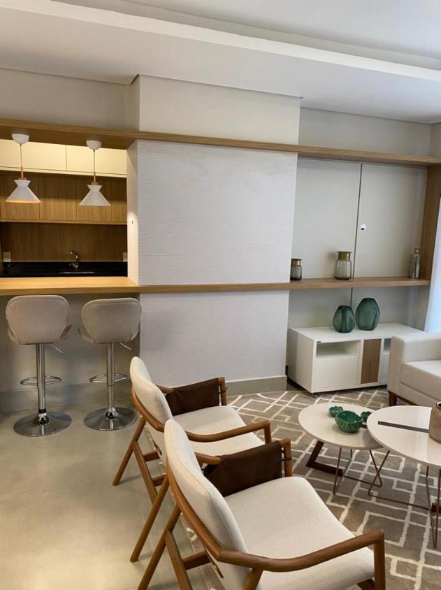 Apartamento à venda com 3 quartos, 116m² - Foto 1