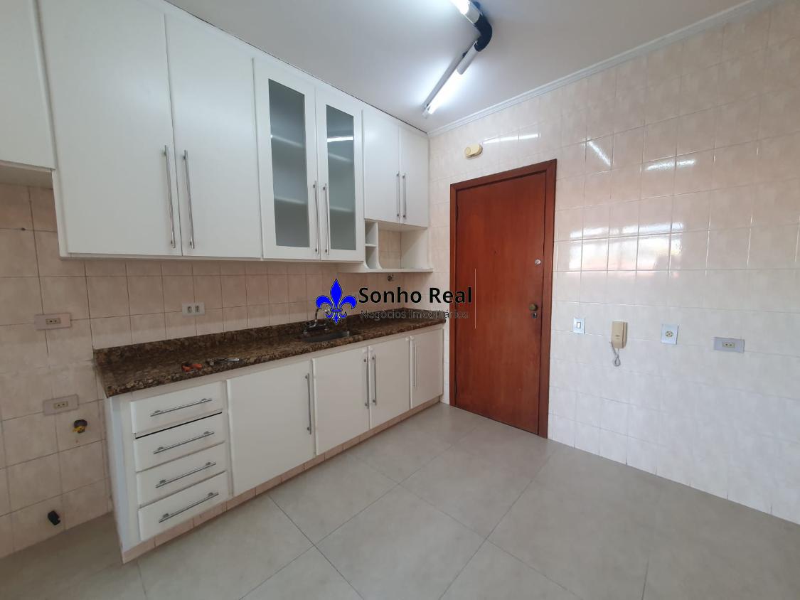 Apartamento à venda com 3 quartos, 106m² - Foto 17