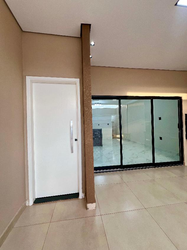 Casa à venda com 2 quartos, 100m² - Foto 4