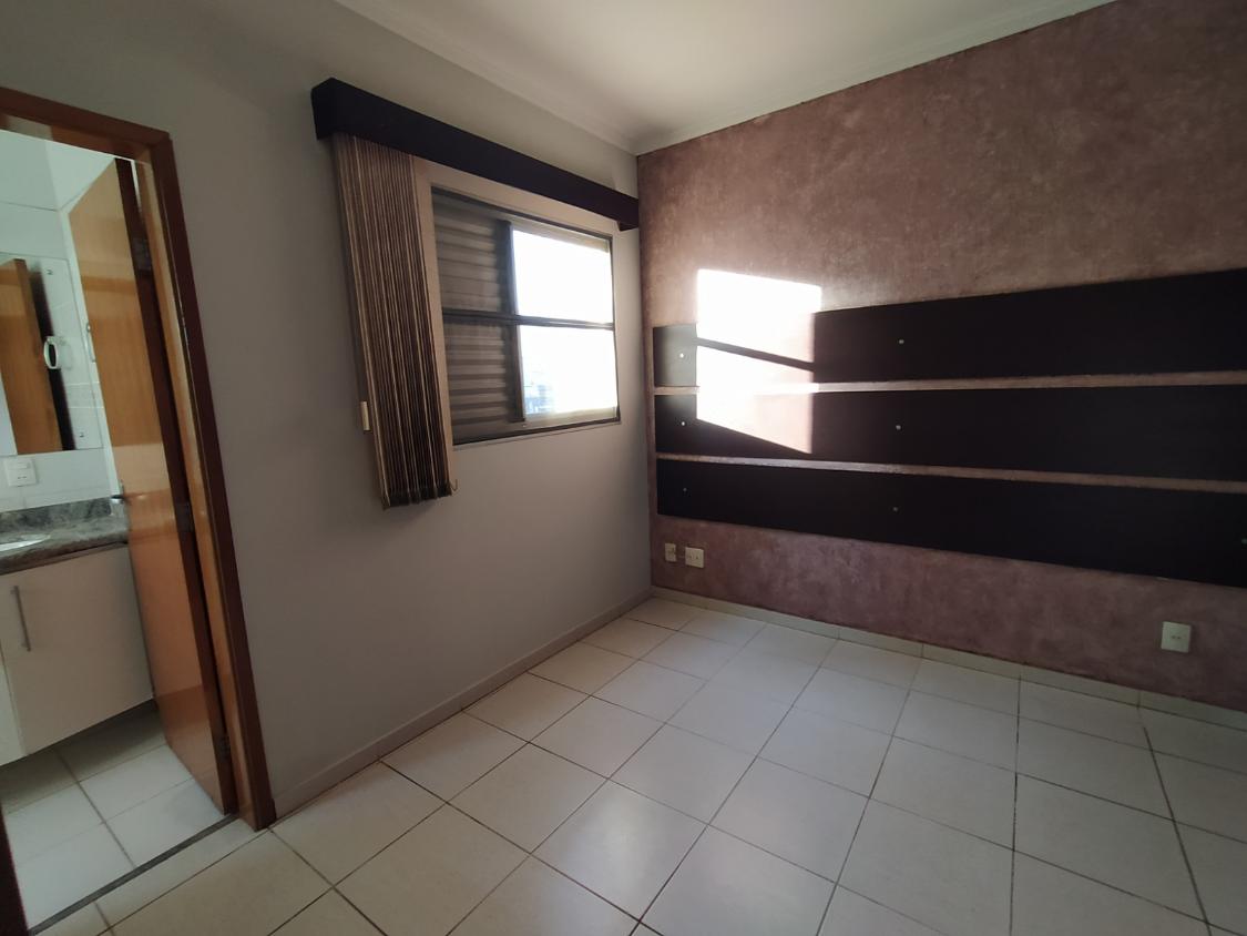 Apartamento à venda com 3 quartos, 87m² - Foto 5