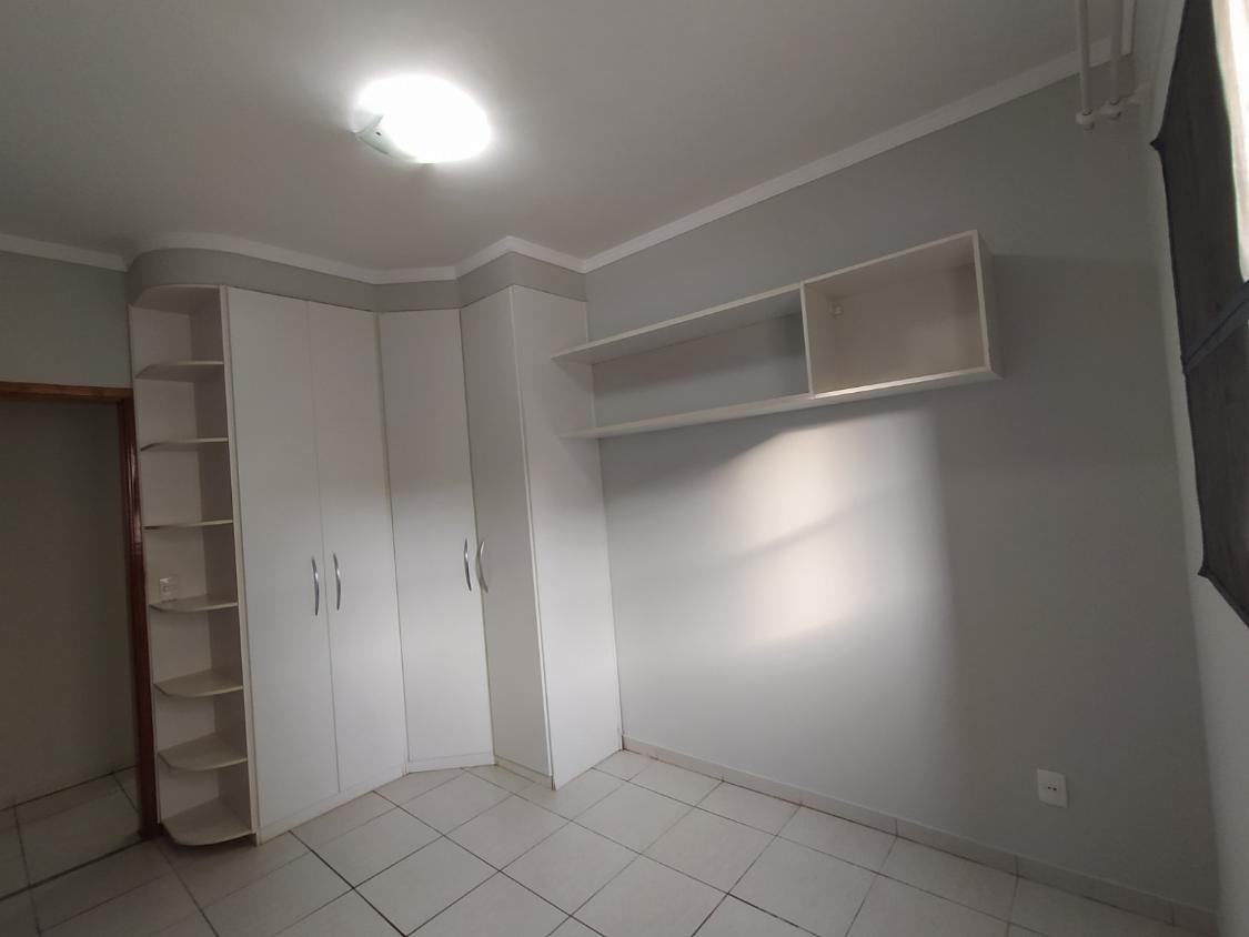 Apartamento à venda com 3 quartos, 87m² - Foto 9