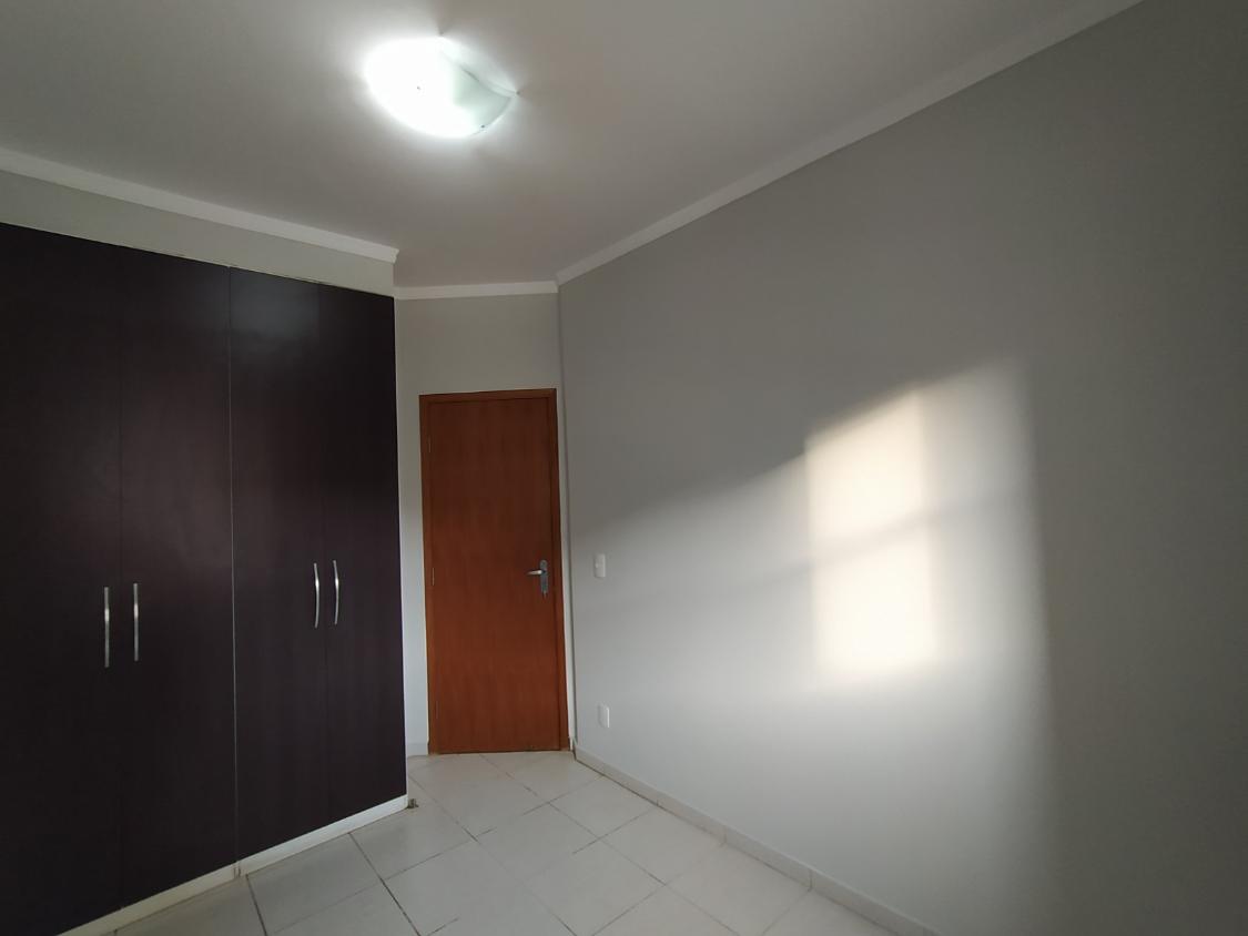 Apartamento à venda com 3 quartos, 87m² - Foto 10