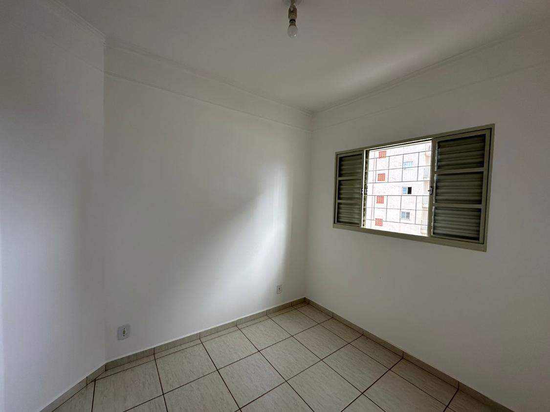 Apartamento à venda com 3 quartos, 93m² - Foto 7