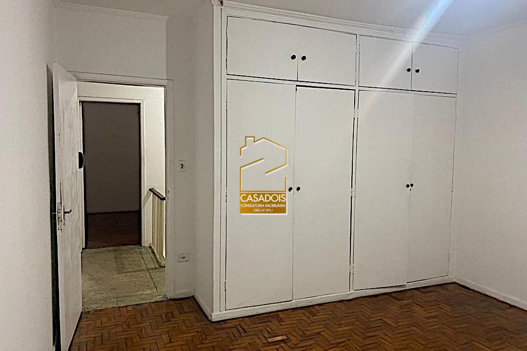 Casa à venda com 5 quartos, 250m² - Foto 12