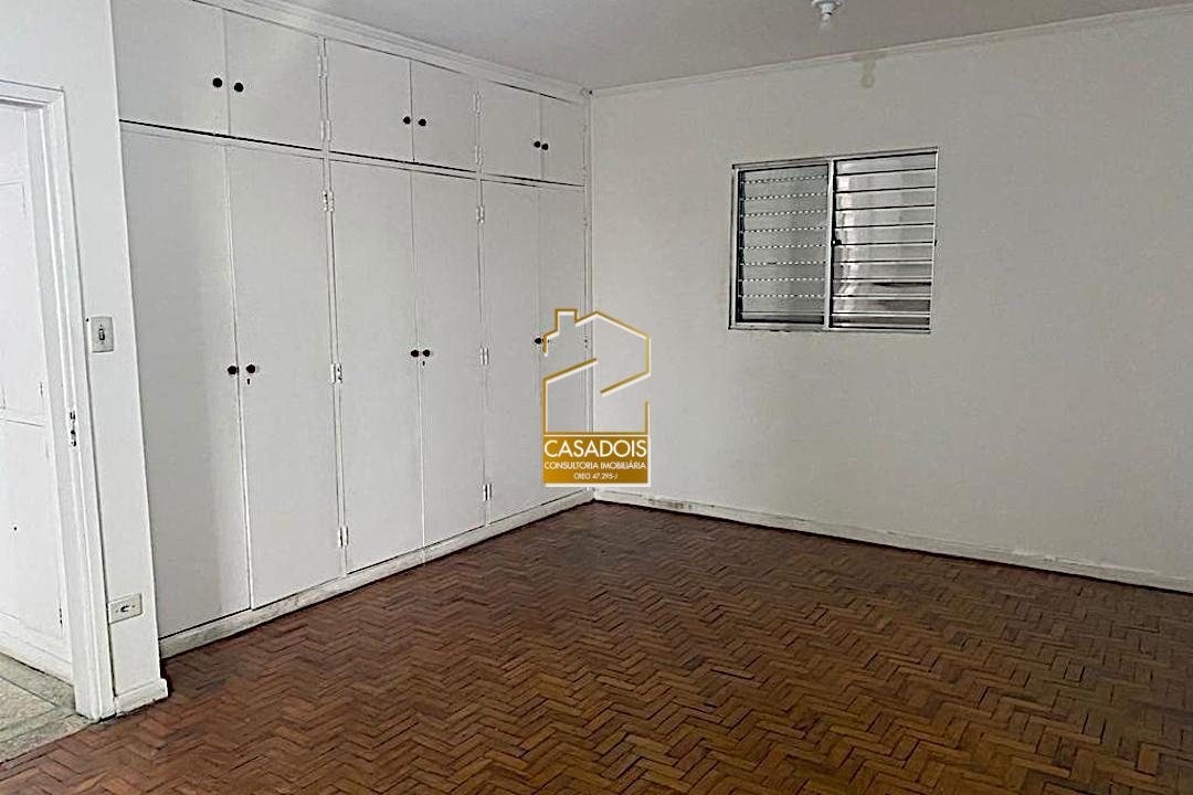 Casa à venda com 5 quartos, 250m² - Foto 16