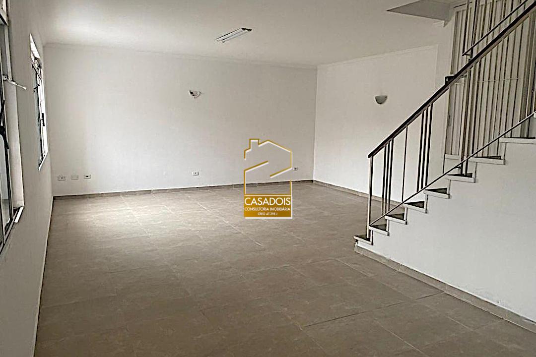 Casa à venda com 5 quartos, 250m² - Foto 9