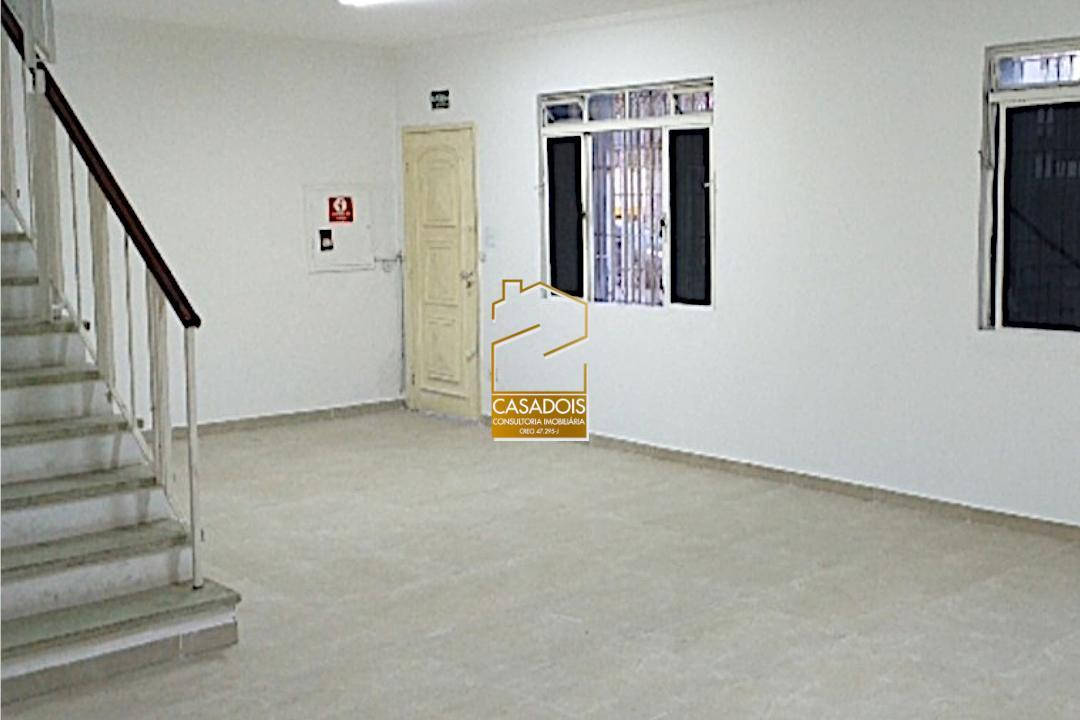 Casa à venda com 5 quartos, 250m² - Foto 5