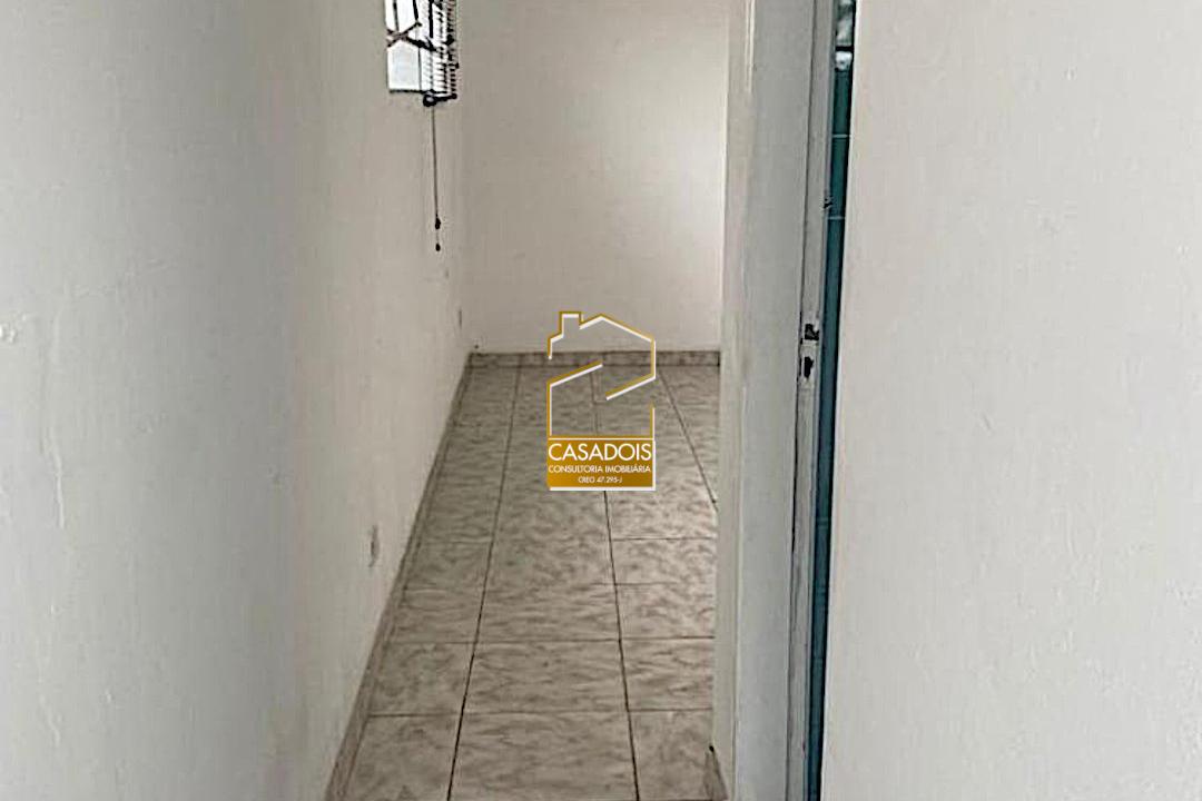 Casa à venda com 5 quartos, 250m² - Foto 21