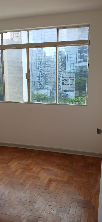 Apartamento para alugar com 1 quarto, 45m² - Foto 12