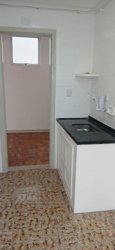 Apartamento para alugar com 1 quarto, 45m² - Foto 18