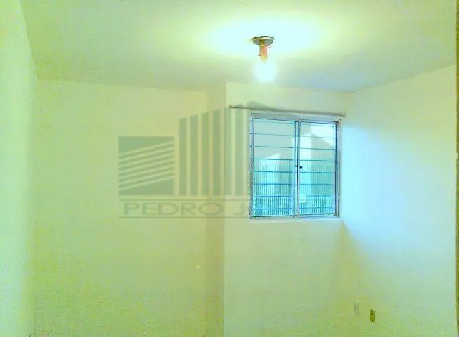 Apartamento para alugar com 3 quartos, 90m² - Foto 9