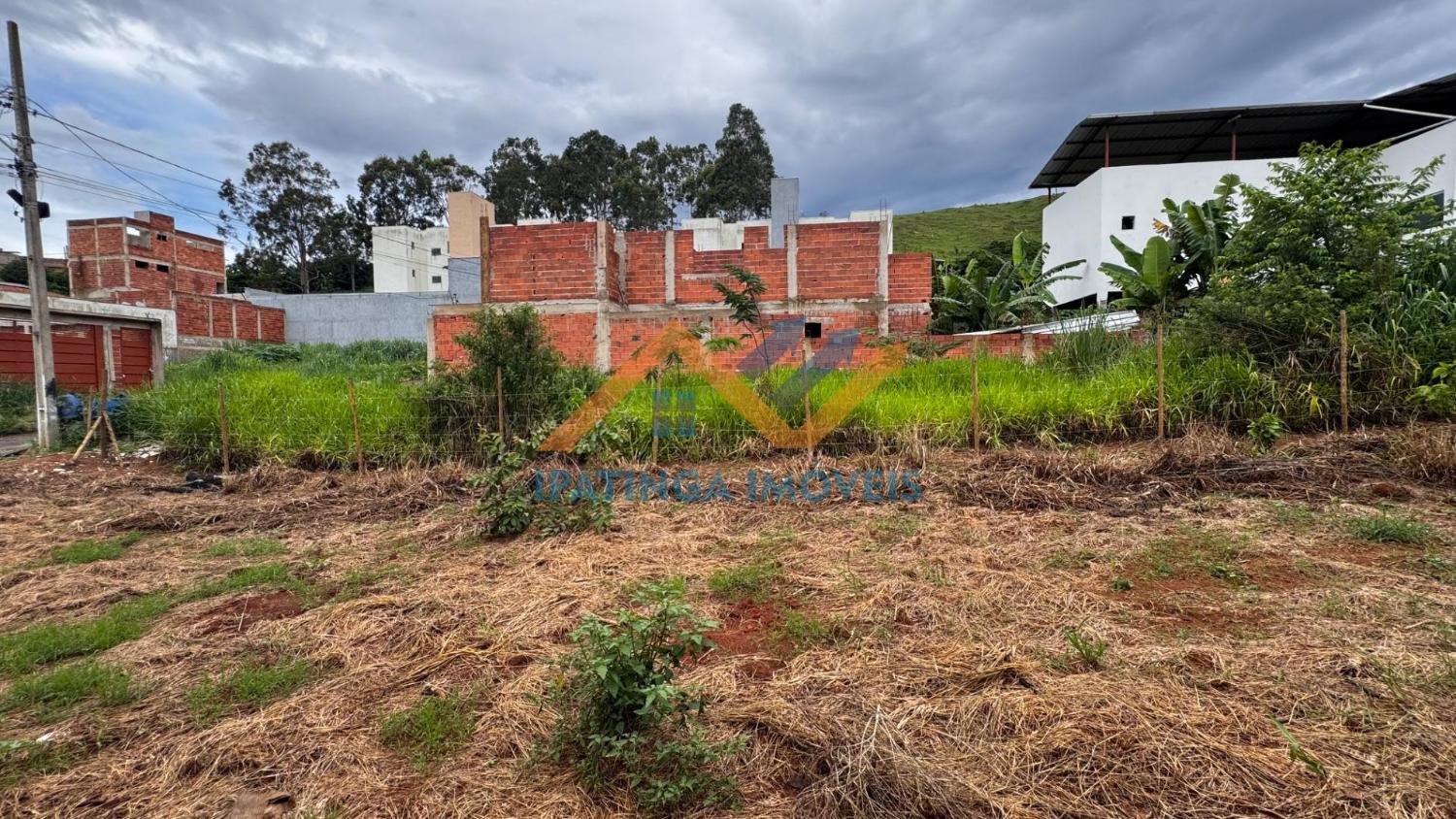 Lote de 240m² no Bairro Cidade Verde!