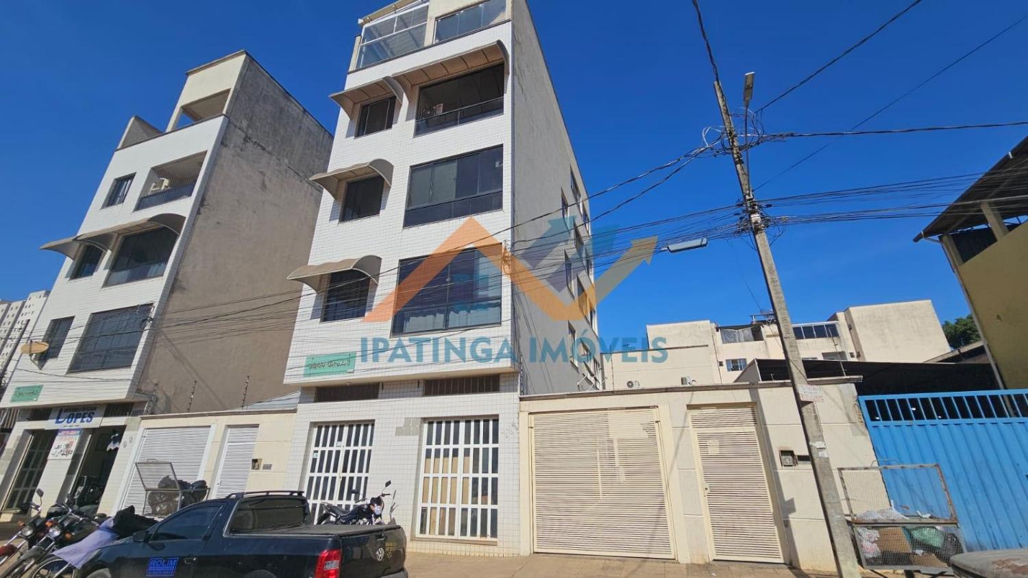 Cobertura Duplex no bairro Parque Caravelas ? Santana do Paraiso
