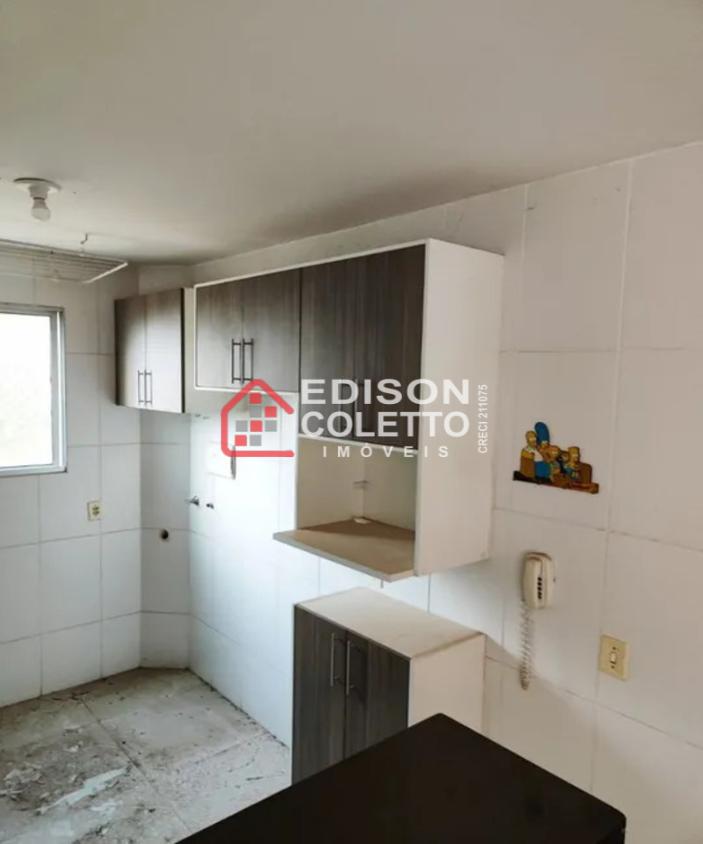 Apartamento à venda com 2 quartos, 47m² - Foto 11