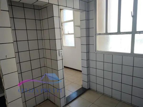 Apartamento à venda com 3 quartos, 110m² - Foto 13