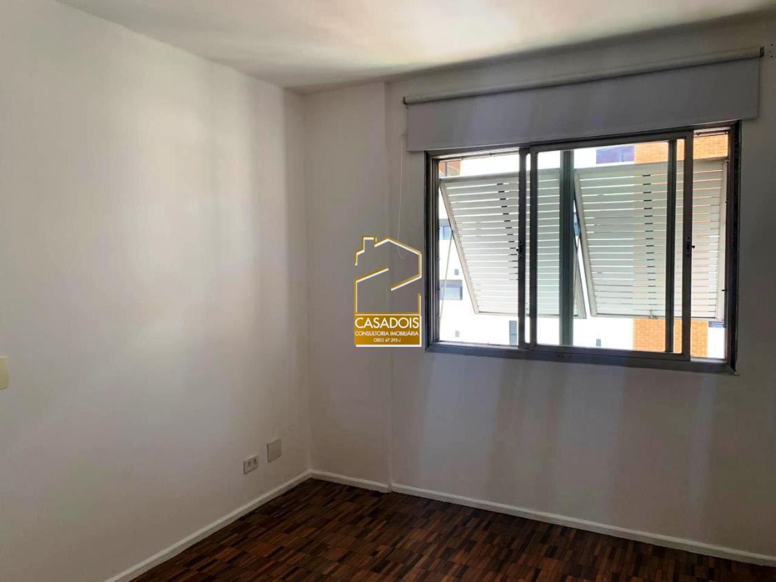 Apartamento à venda com 3 quartos, 87m² - Foto 17