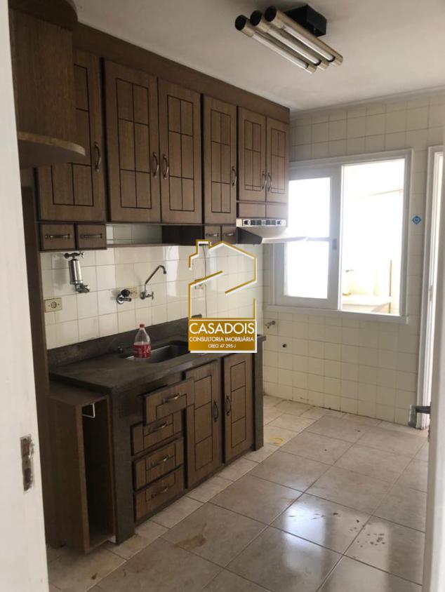 Apartamento à venda com 3 quartos, 113m² - Foto 12