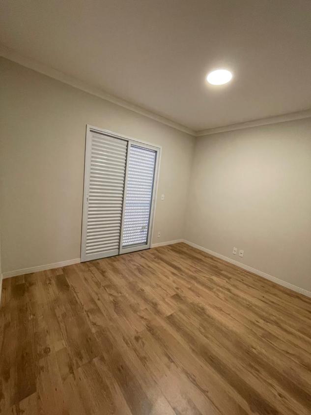 Casa de Condomínio à venda com 3 quartos, 250m² - Foto 12