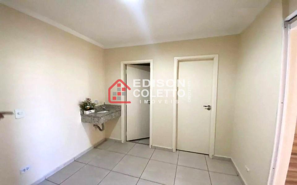 Prédio Inteiro para alugar com 3 quartos, 98m² - Foto 2