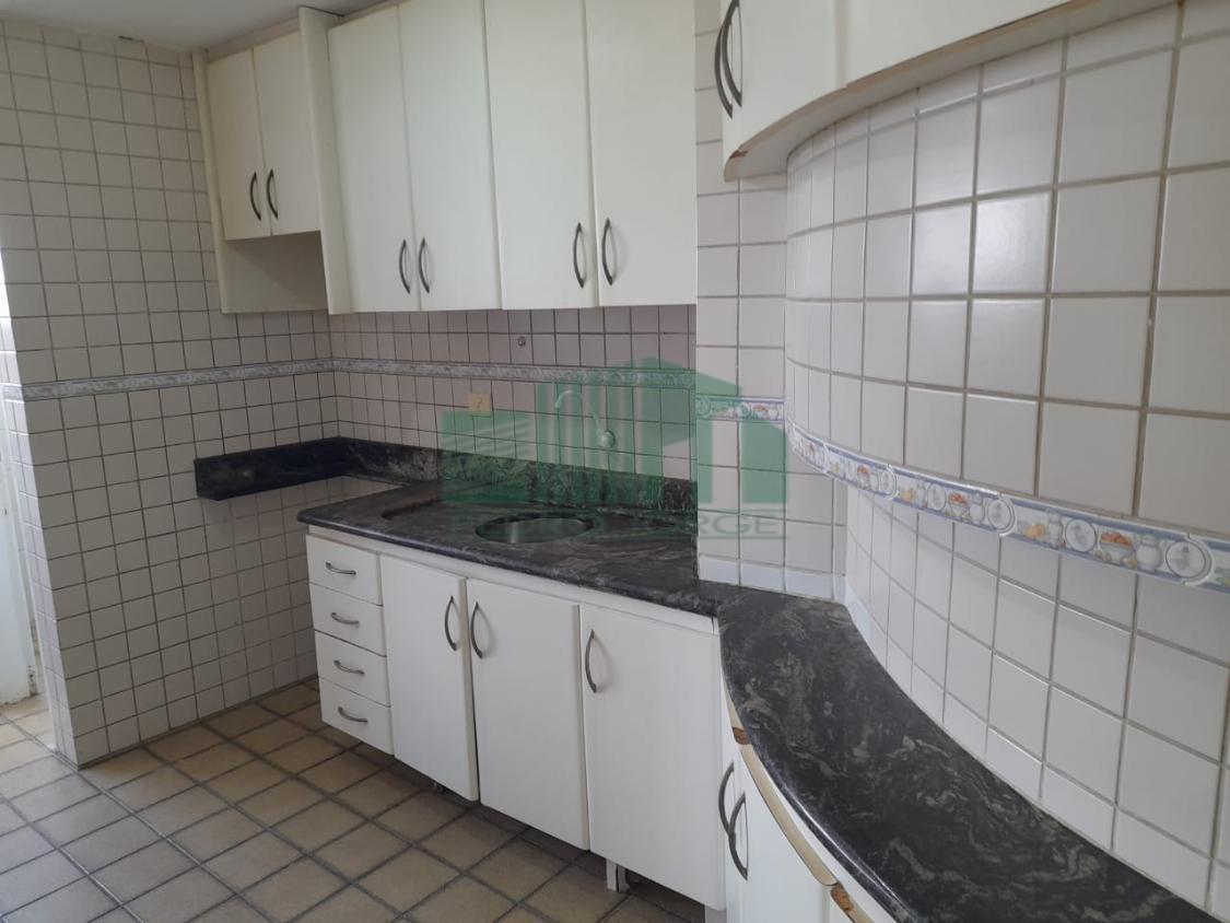 Apartamento à venda com 3 quartos, 80m² - Foto 5