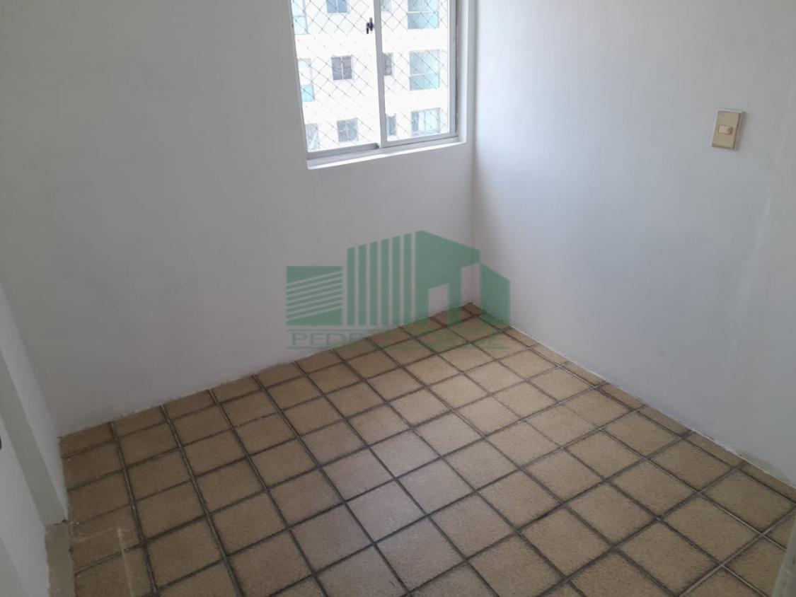 Apartamento à venda com 3 quartos, 80m² - Foto 7