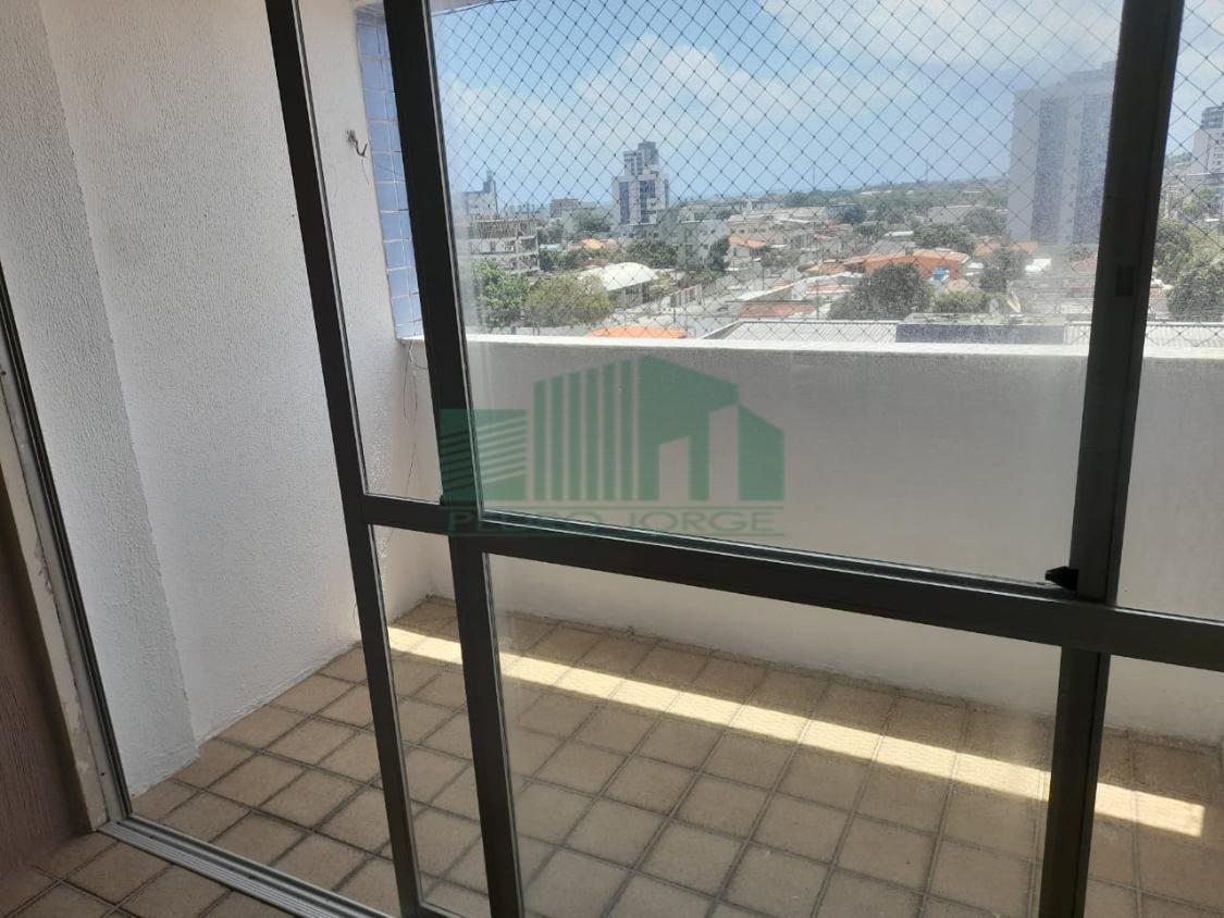 Apartamento à venda com 3 quartos, 80m² - Foto 3