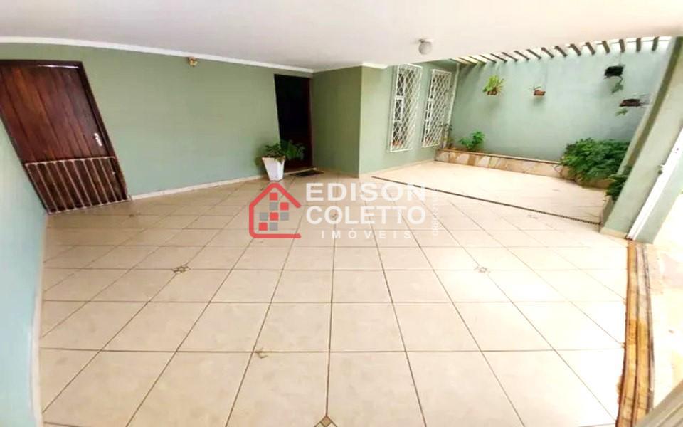 Casa à venda com 3 quartos, 141m² - Foto 18