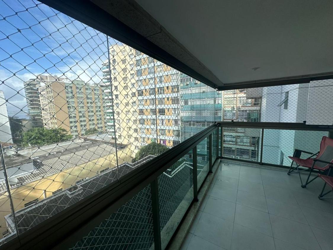 Apartamento à venda com 2 quartos, 85m² - Foto 3