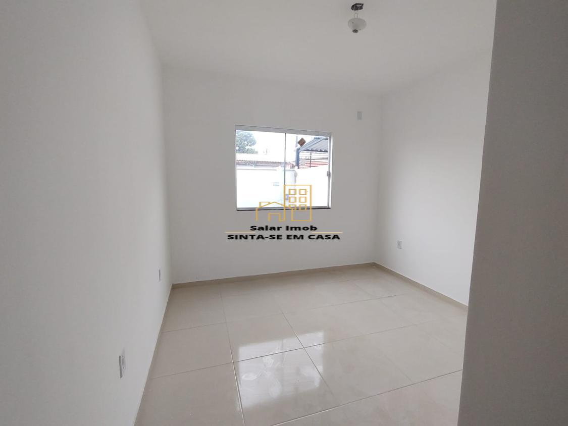 Casa à venda com 2 quartos, 64m² - Foto 5