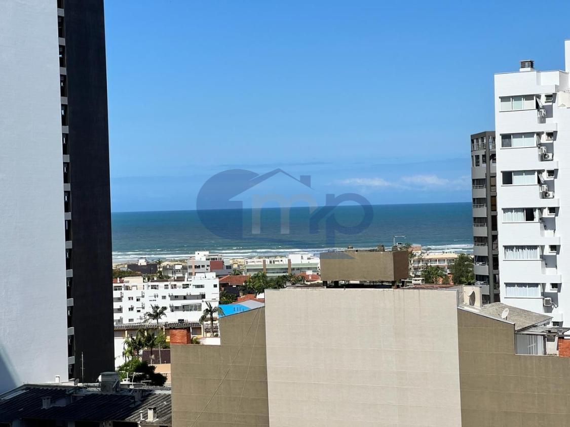 Apartamento à venda com 3 quartos, 270m² - Foto 3