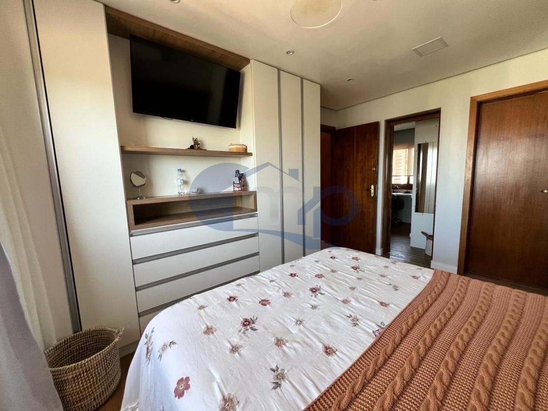 Apartamento à venda com 3 quartos, 270m² - Foto 28