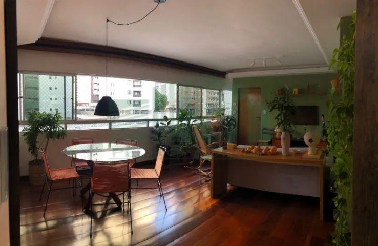 Apartamento à venda com 3 quartos, 97m² - Foto 1